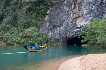 Phong Nha Cave - Paradise Cave Small Group Tour: All Inclusive