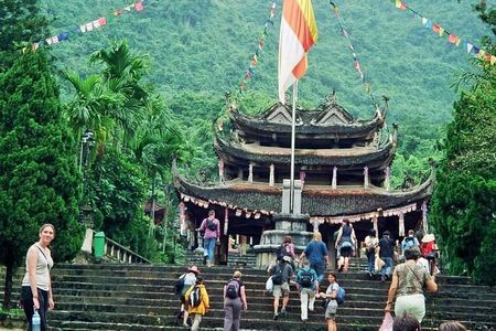 Perfume Pagoda 1 Day Tour