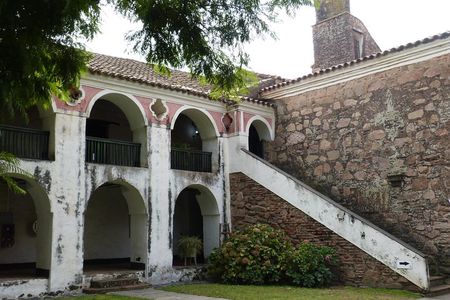 PRIVATE TOUR: Jesuit Museums and Winerys Fullday Tour