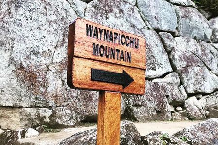 Machu Picchu Tour with Wayna Picchu Mountain in 2 Days