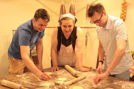 Cook True Ajarian Khachapuri and Khinkali in Highlanders Style