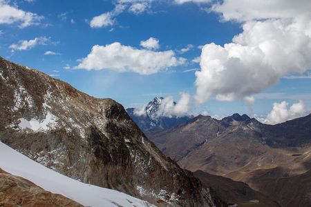 Climbing Huayna Potosí