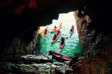 Kayak Tour with Snorkeling and Local Aperitif