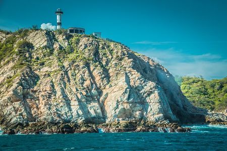 Bays of Huatulco and Snorkeling Experience with Drinks