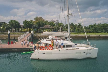 Singapore Sunset and Moring Cruise On A Luxury Catamaran