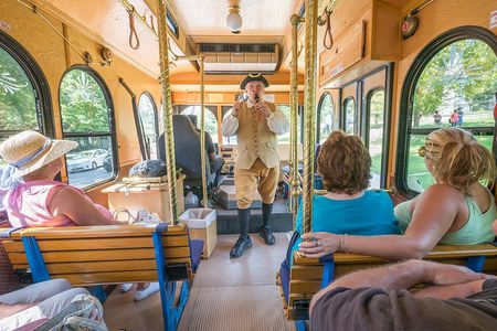 90-Min Narrated Trolley Tour of Lexington and Concord