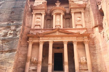 2 Day Tour to Petra and Wadi Rum from Tel Aviv