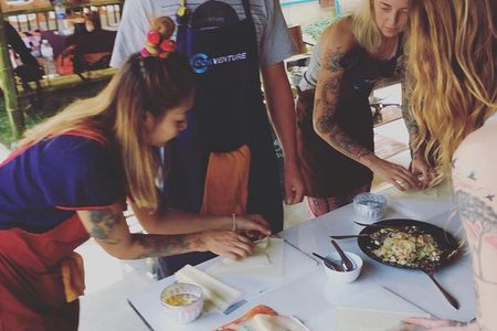 Lean cooking in A Thai atmosphere with Cookventure Home Cooking Studio