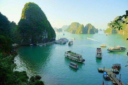 Halong day tour 4 hours Cruise from Hanoi city