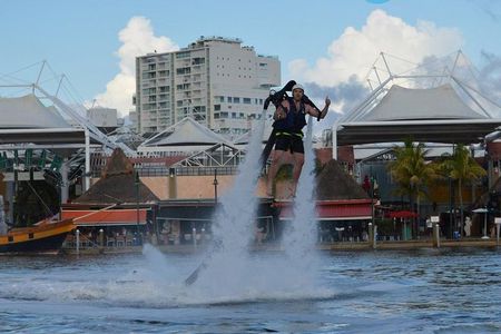 Jet Pack flight experience in Cancun. Challenge yourself to do it now. 
