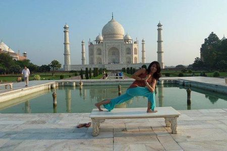 Taj Mahal Same Day Trip From Delhi by Private Car 