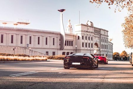 40-min Barcelona Old Urban F1 Circuit Supercar Tour