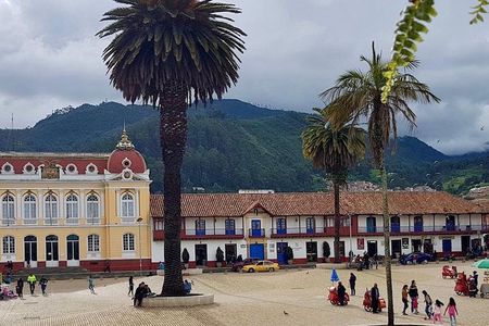 Lake Guatavita, Zipaquirá Salt Cathedral and Colonial Towns Tour