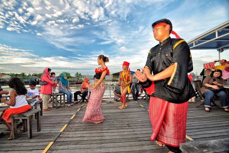 Kuching Cultural & Heritage Tour with Sarawak Sunset River Cruise
