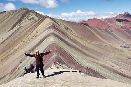 Rainbow Mountain Tour with Only 35 Minutes Hike
