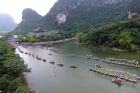 Trang An grottoes - Bai Dinh Pagoda Day Tours