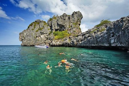 Ko Samui Angthong Marine Park Full Day Tour : Snorkeling & Sea Kayaking