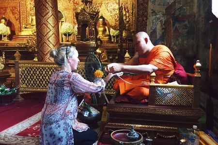 Half Day Chiang Mai City Temples & Museum Tour - Group or Private
