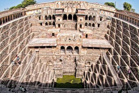 Chand Baori Step Well Private Day Tour with Lunch