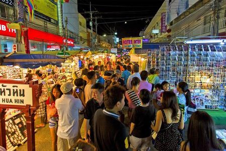Hua Hin Night Tour with Shared Hotel Transfer