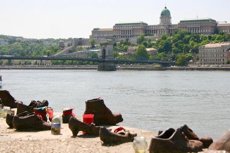 Budapest Jewish Heritage: Synagogues, Shoes, Secrets