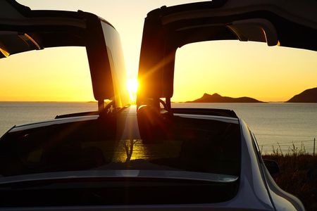 Midnightsun- Eco friendly Tesla Model X