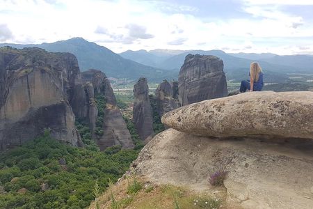 Midday Meteora Monastery tour from Kalabaka's train station 