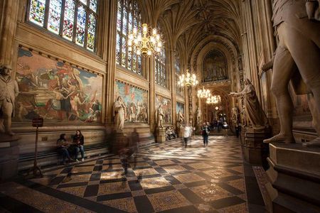 Skip the Line Parliament & Westminster Abbey Fully-Guided Tour