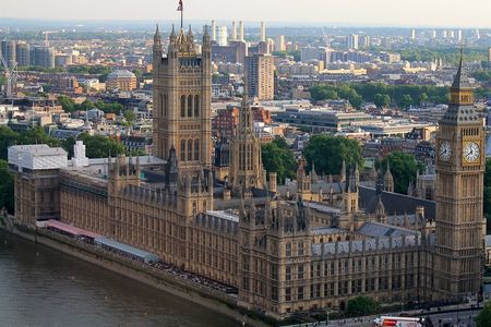 Private Walking Tour of London with licensed guide with central Hotel Pick Up