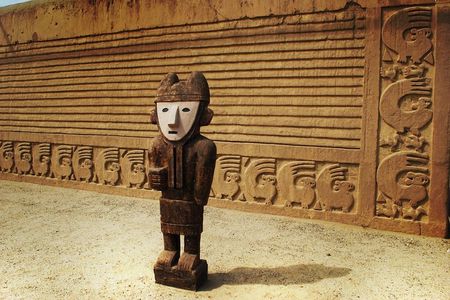 Trujillo in a Day: Chan Chan, Huanchaco, Sun and Moon Temples