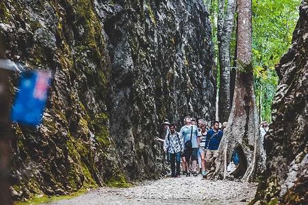 Private Historic River Kwai Death Railway, War Cemetery and Hellfire Pass Tour