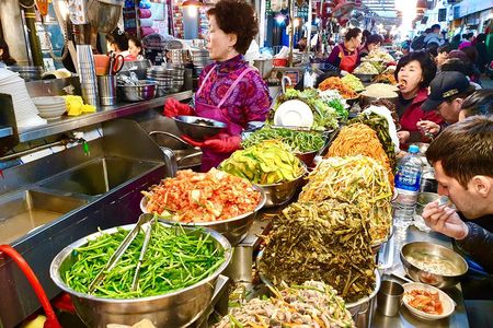 Downtown Seoul Guided Food & Market Tour with 8+ Local Tastings