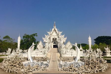 Chiang Mai-Chiang Rai:White+Black+Blue Temple+Golden Triangle+Boat Trip