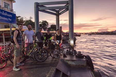 Bike & Bite with Boss: Discover Thonburi