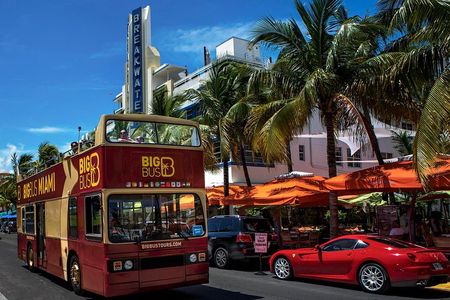 Big Bus Miami: Hop-on Hop-off Sightseeing Tour with Cruise Option