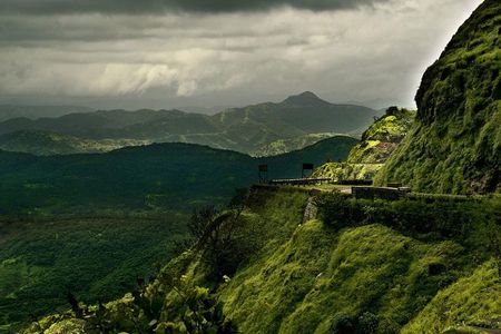 Mumbai to Lonavala Monsoon Drive in Private Vehicle