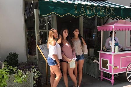 90 min NYC Private Gossip Girl Pedicab Tour 