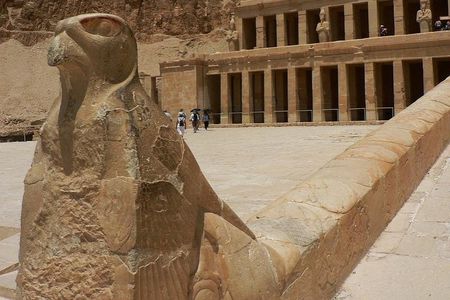 Day Tour: Nefertari and King Tut’s Tombs, Valley of the Kings, Hatchepsut Temple