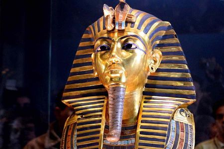Tour to Egyptian Museum and Egyptian Felucca and Coptic Cairo