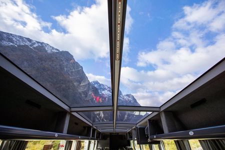 From Queenstown: Milford Sound Cruise & Glass-Roof Coach Tour