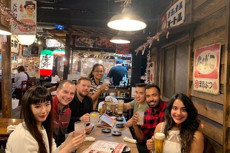 Osaka Bar Hopping Night Walking Tour in Namba (3 bars, 6 tastes)