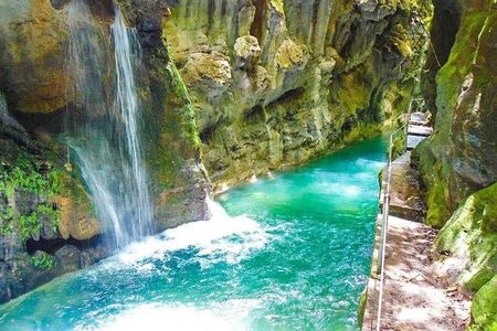 Sierra Gorda Tour in 1 day with starting from Querétaro