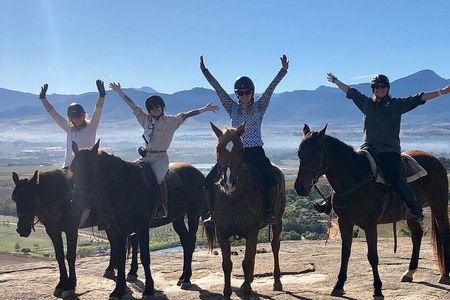 1h – Horse Trail