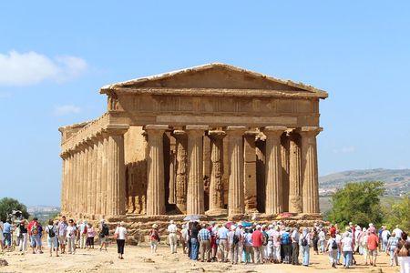 Agrigento Valley of the Temples and Villa Romana del Casale Tour from Palermo