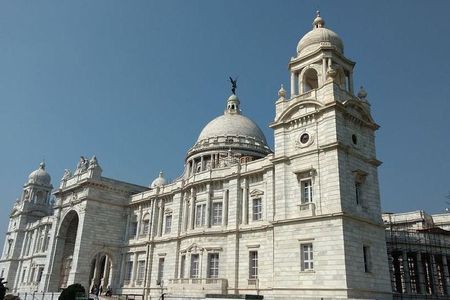 Capturing the City of Joy; Full Day Kolkata Street Photography Tour