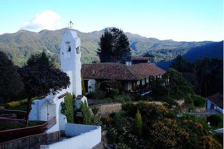Bogota 8-hour Sightseeing Tour with Gold Museum, Monserrate and Colombian lunch