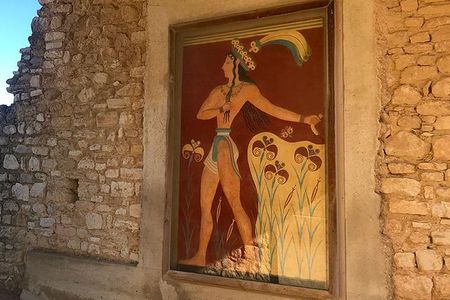 Knossos Palace Skip-the-Line Ticket (Shared Tour Group)