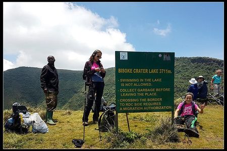 3 Day Rwanda with Bisoke Hike, Twin Lakes & Beekeeping 
