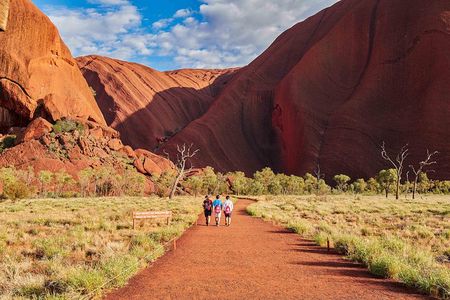 Uluru (Ayers Rock) Base and Sunset Half-Day Trip with Opt Outback BBQ Dinner