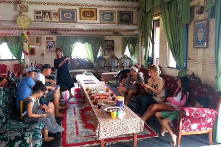 Private Bandar Highlight & Water Village Tour